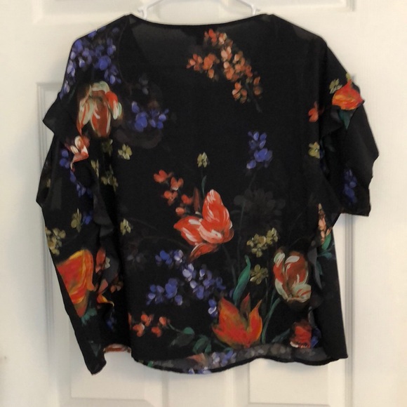 🖐 Dressy Flower Blouse by Express - Picture 3 of 4